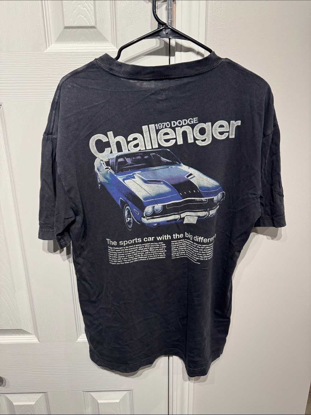 Hollister Dodge Challenger T-shirt - Picture 3 of 3